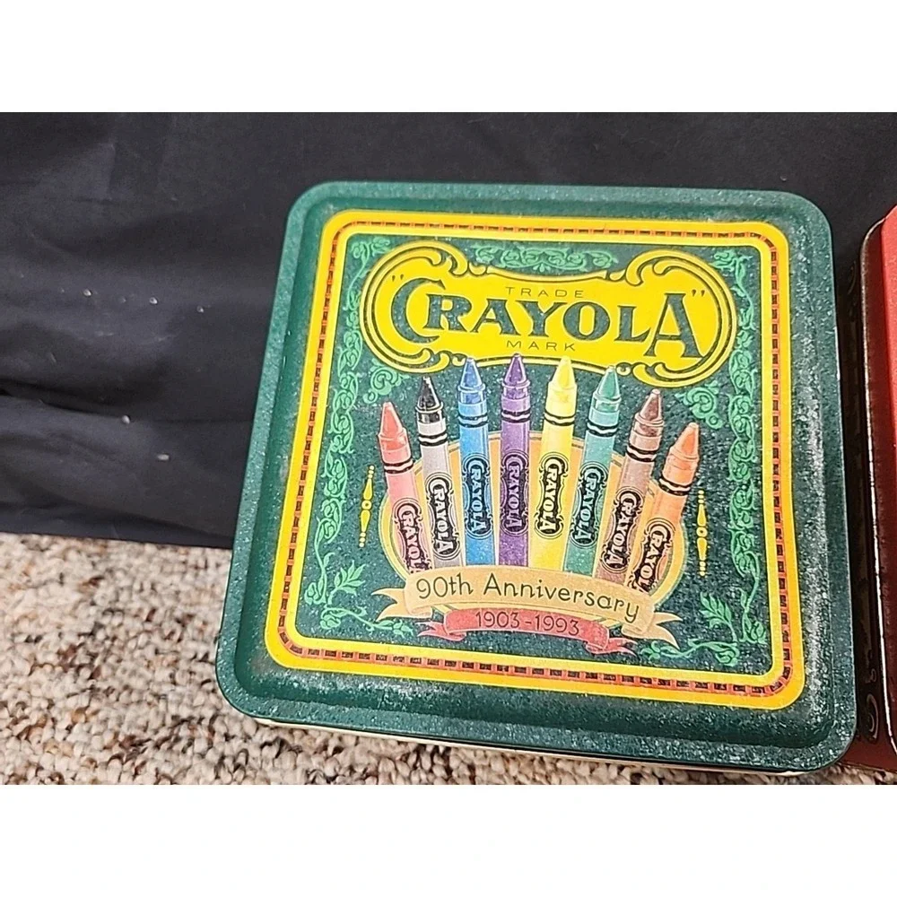 Lot‎ Of 2 Crayola Tins. Vintage 1992 &1993